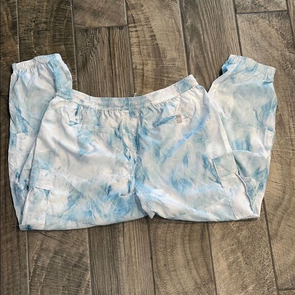 NWT-UGG-Blue and White Jogger Pants - Picture 3 of 7